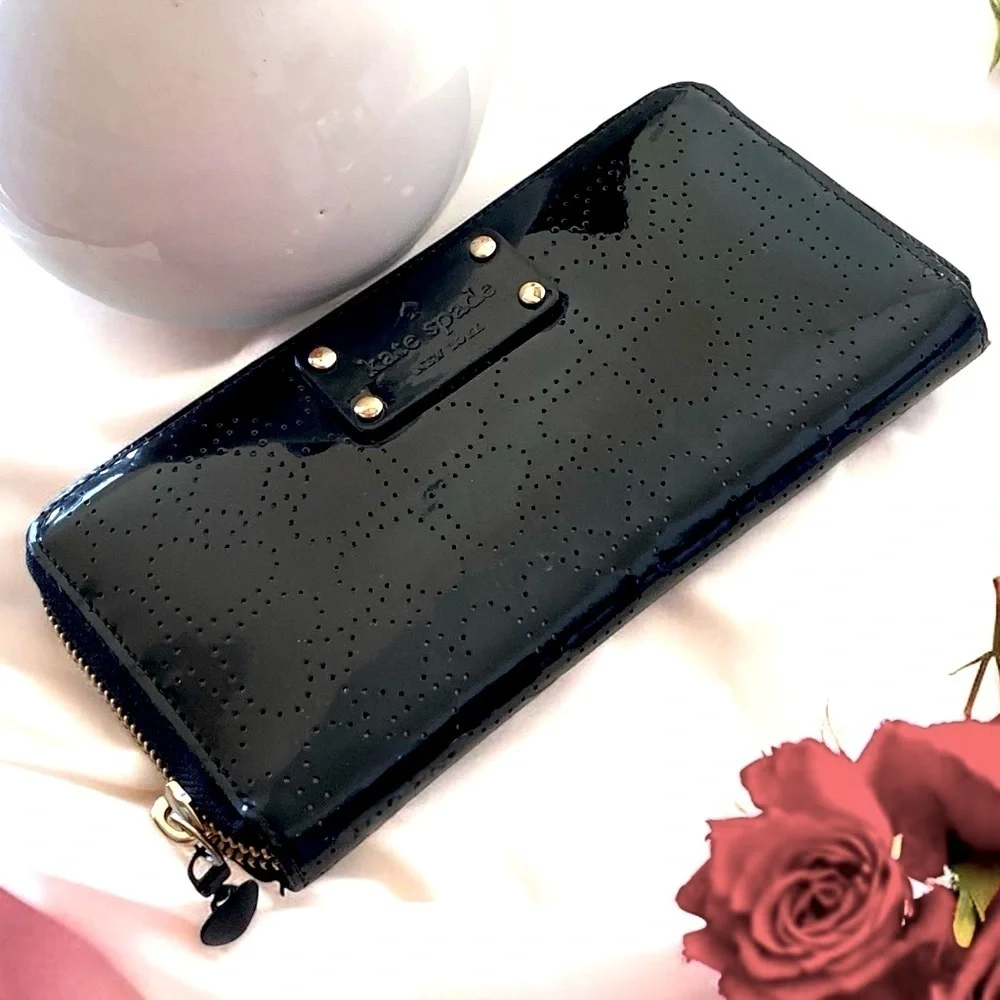 KATE SPADE New York Meto Spade Neda Zip Around Wallet Black Patent Leat… 8 x 4